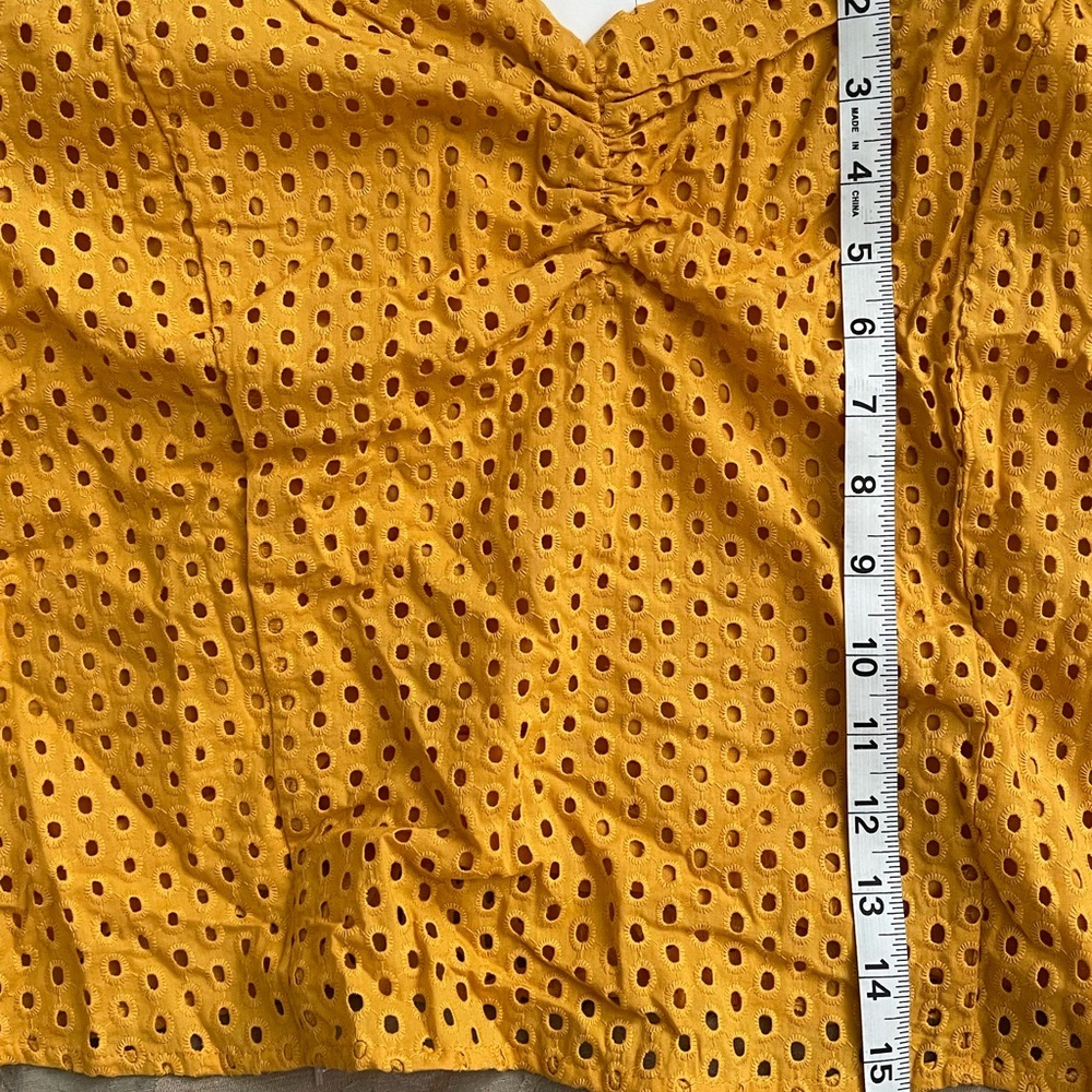 NWT Lg H&M Eyelet Crop Top w/ Zip side closer - Picture 6 of 6